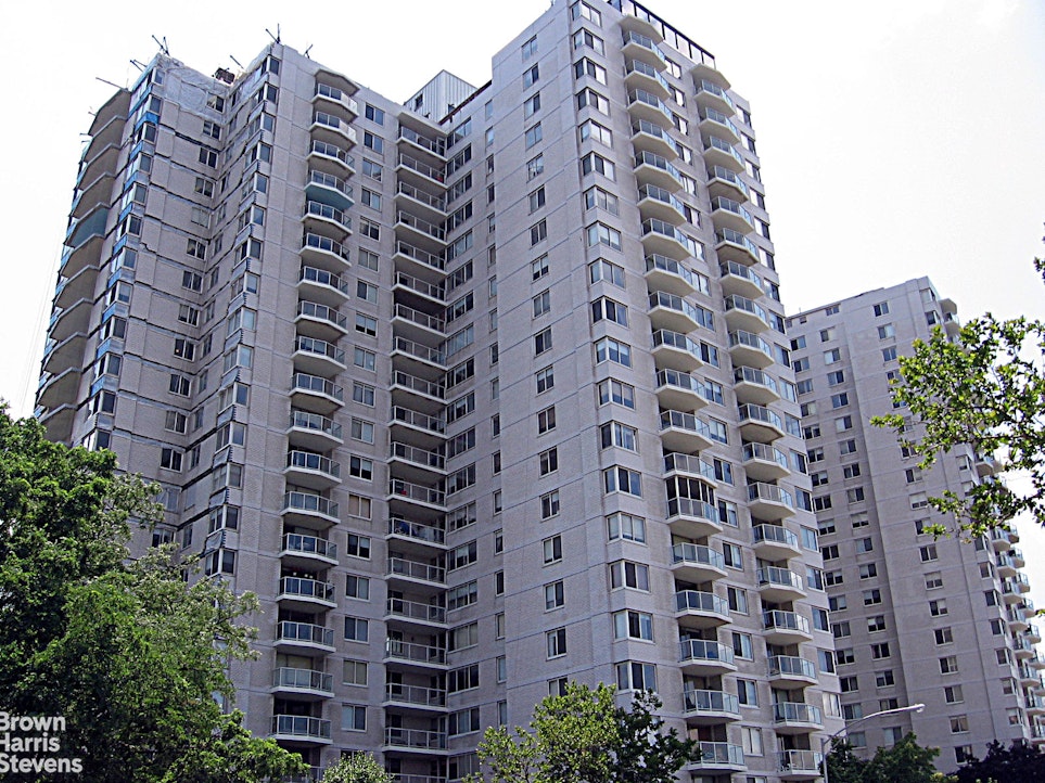 3333 Henry Hudson Parkway West 5S Riverdale Bronx NY 10463