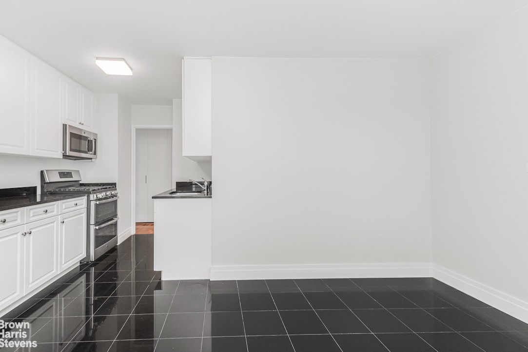 3333 Henry Hudson Parkway West 4B Riverdale Bronx NY 10463