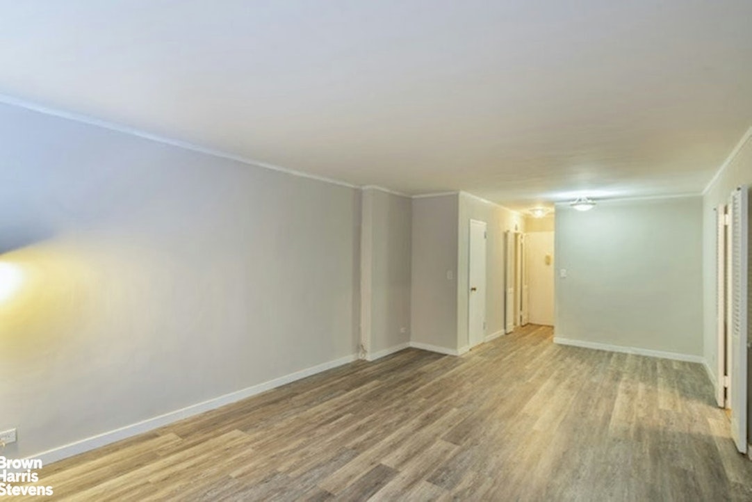 330 East 49th Street 3L Turtle Bay New York NY 10017