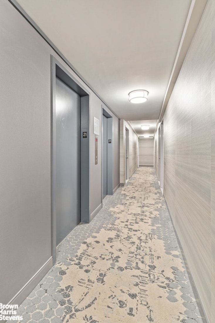 333 East 45th Street 7B Turtle Bay New York NY 10017