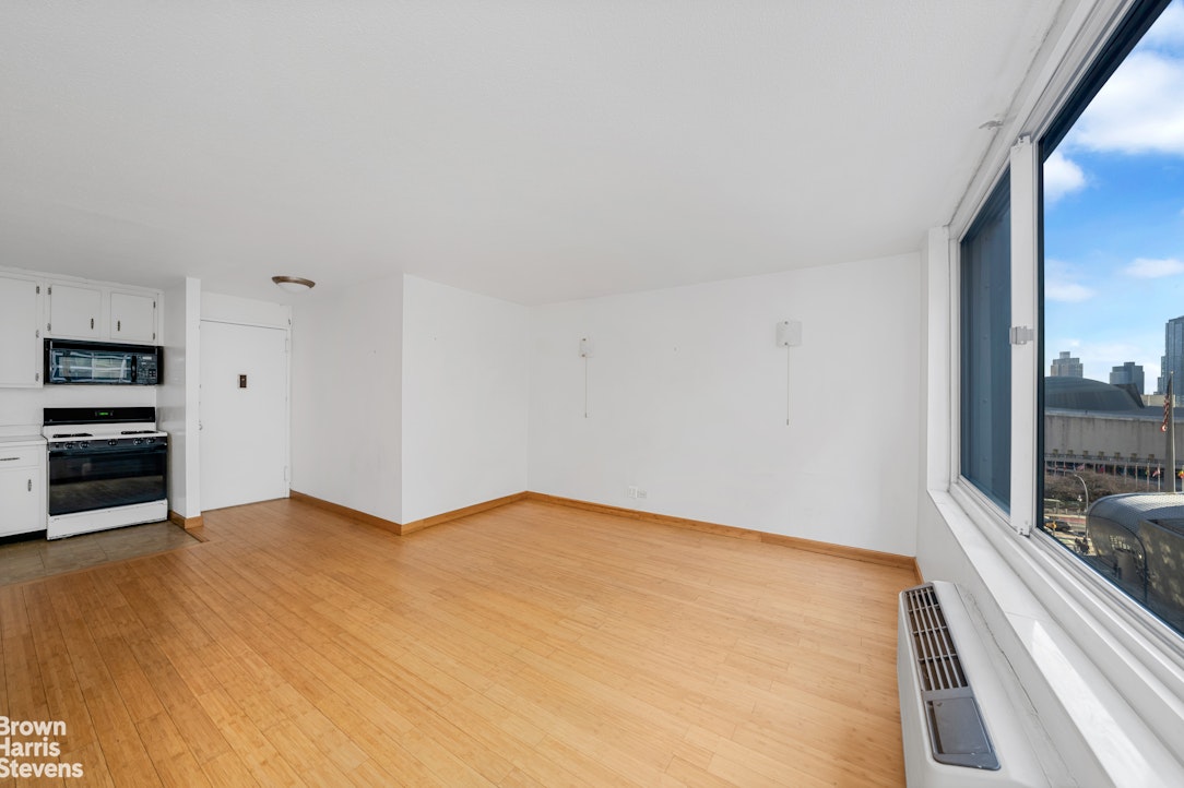 333 East 45th Street 7B Turtle Bay New York NY 10017