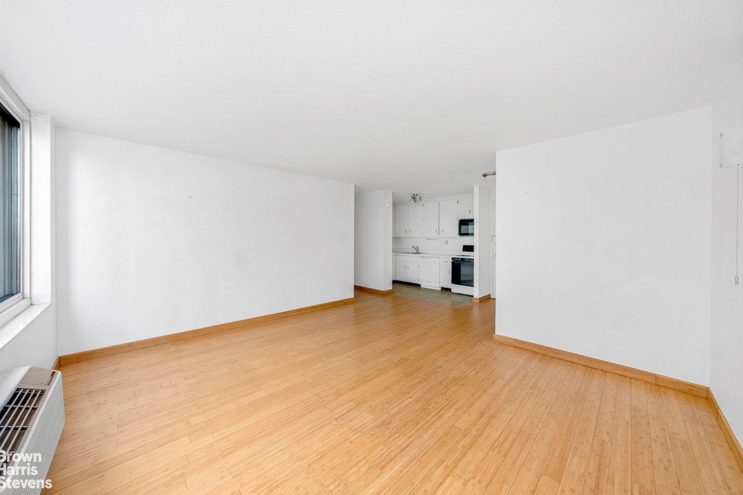 333 East 45th Street 7B Turtle Bay New York NY 10017