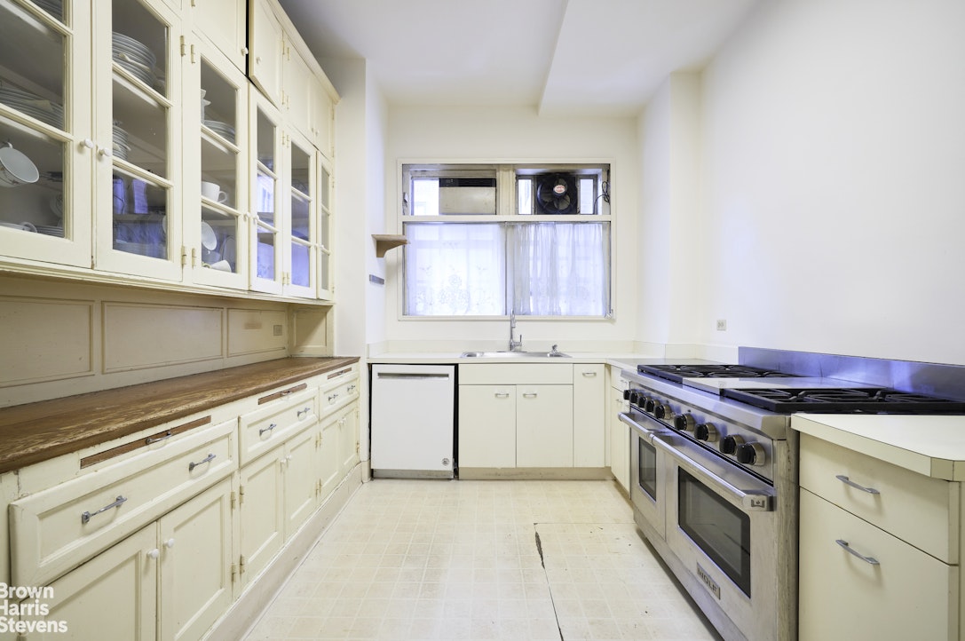 770 Park Avenue 6D Upper East Side New York NY 10021