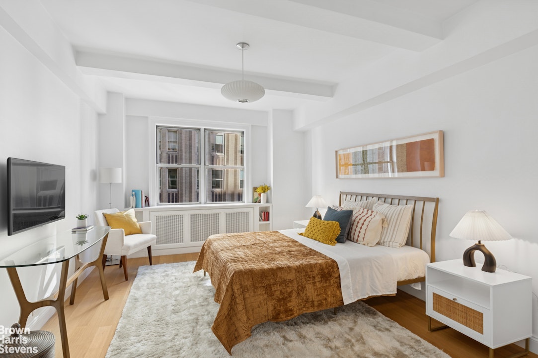 220 Madison Avenue 8J Murray Hill New York NY 10016