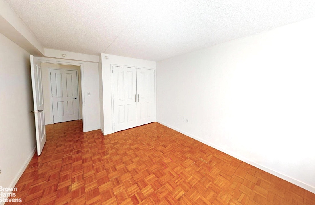 300 West 135th Street 4J West Harlem New York NY 10030