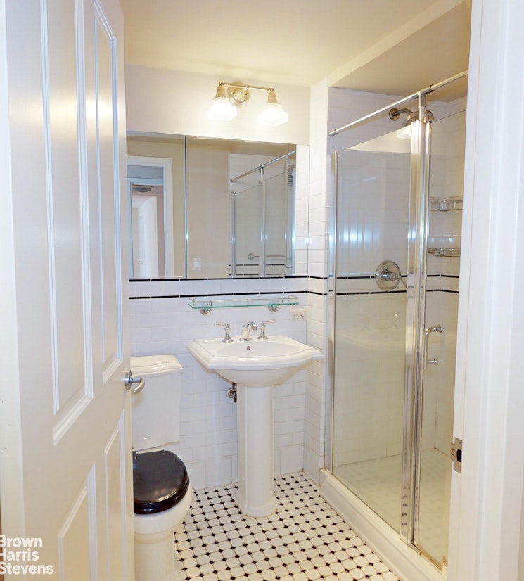 300 West 135th Street 4J West Harlem New York NY 10030