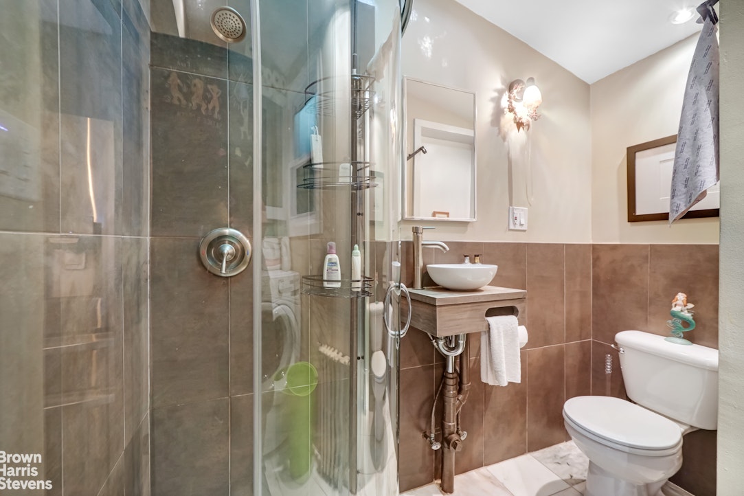 2253 Edsall Avenue Spuyten Duyvil Bronx NY 10463