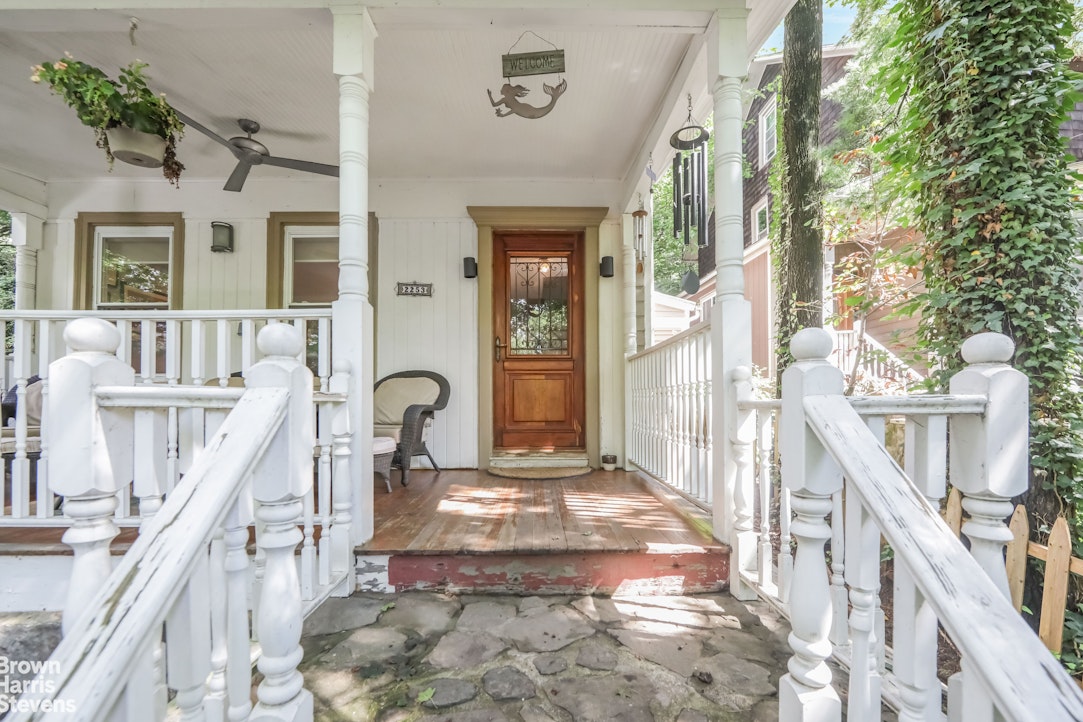 2253 Edsall Avenue Spuyten Duyvil Bronx NY 10463