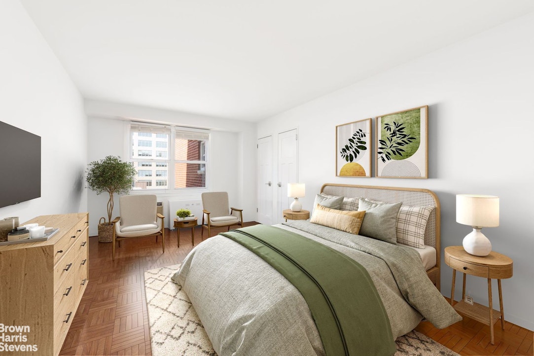 2 Charlton Street 11B Soho New York NY 10014