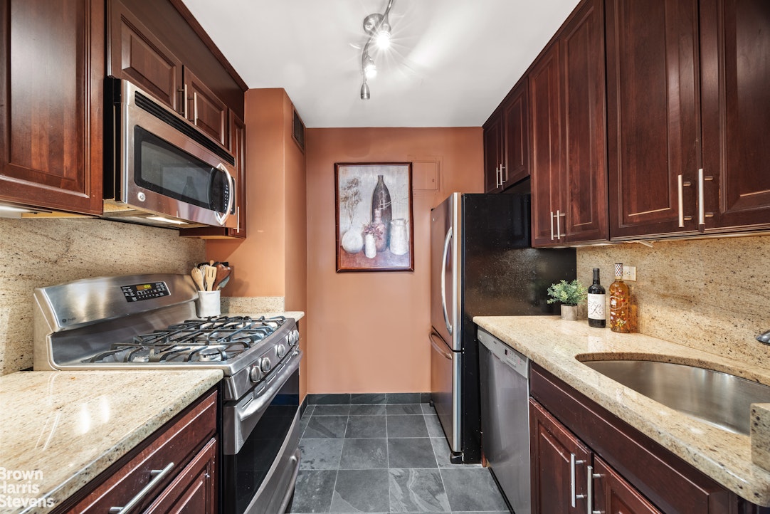 340 East 80th Street 17G Upper East Side New York NY 10075