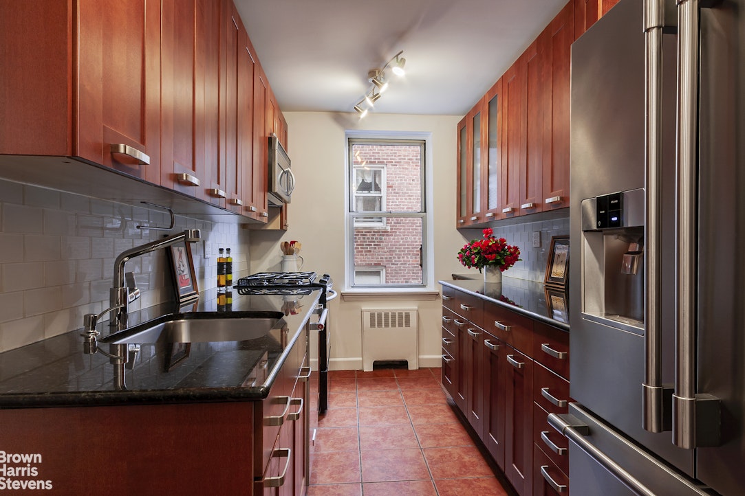 143 Bennett Avenue 5L Hudson Heights New York NY 10040