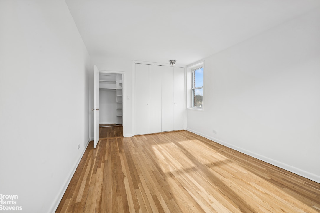 5730 Mosholu Avenue 5F North Riverdale Bronx NY 10471