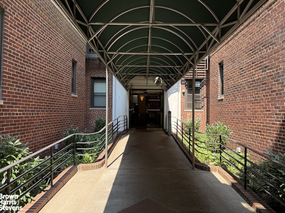 221 East 78th Street 6F Upper East Side New York NY 10075