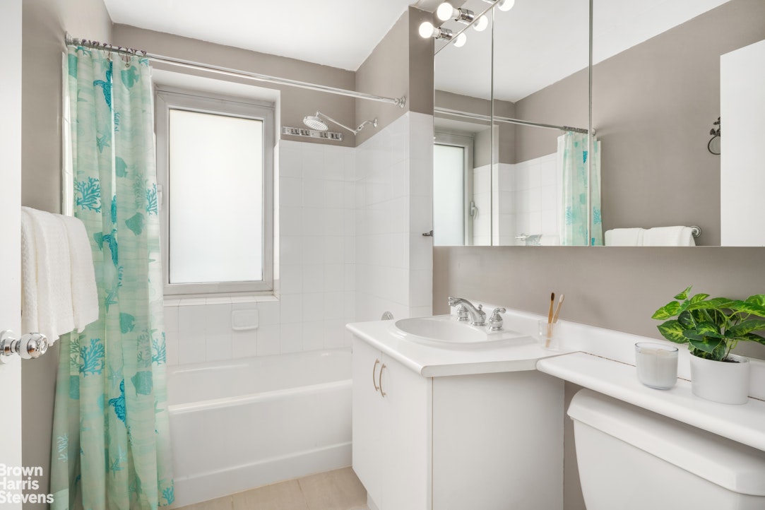 68 Bradhurst Avenue 1V West Harlem New York NY 10039