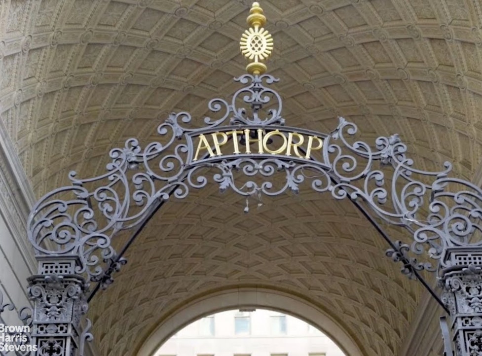 390 West End Avenue Upper West Side New York NY 10024