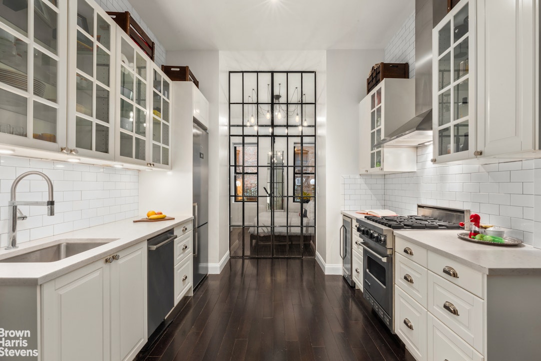 54 East 1st Street 1C E. Greenwich Village New York NY 10003