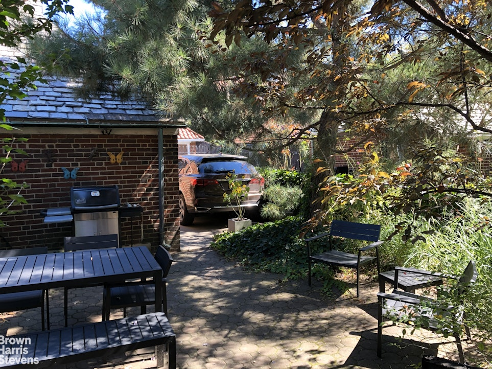 34-29 87th Street Jackson Heights Queens NY 11372