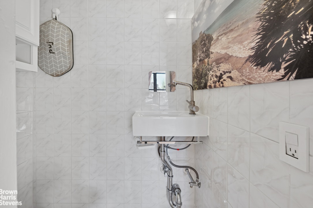 3103 Fairfield Avenue 5D Spuyten Duyvil Bronx NY 10463