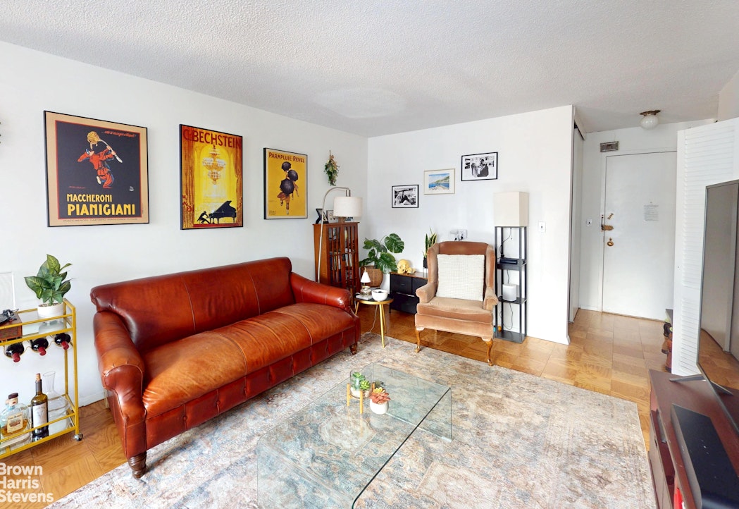 137 East 36th Street 17J Murray Hill New York NY 10016