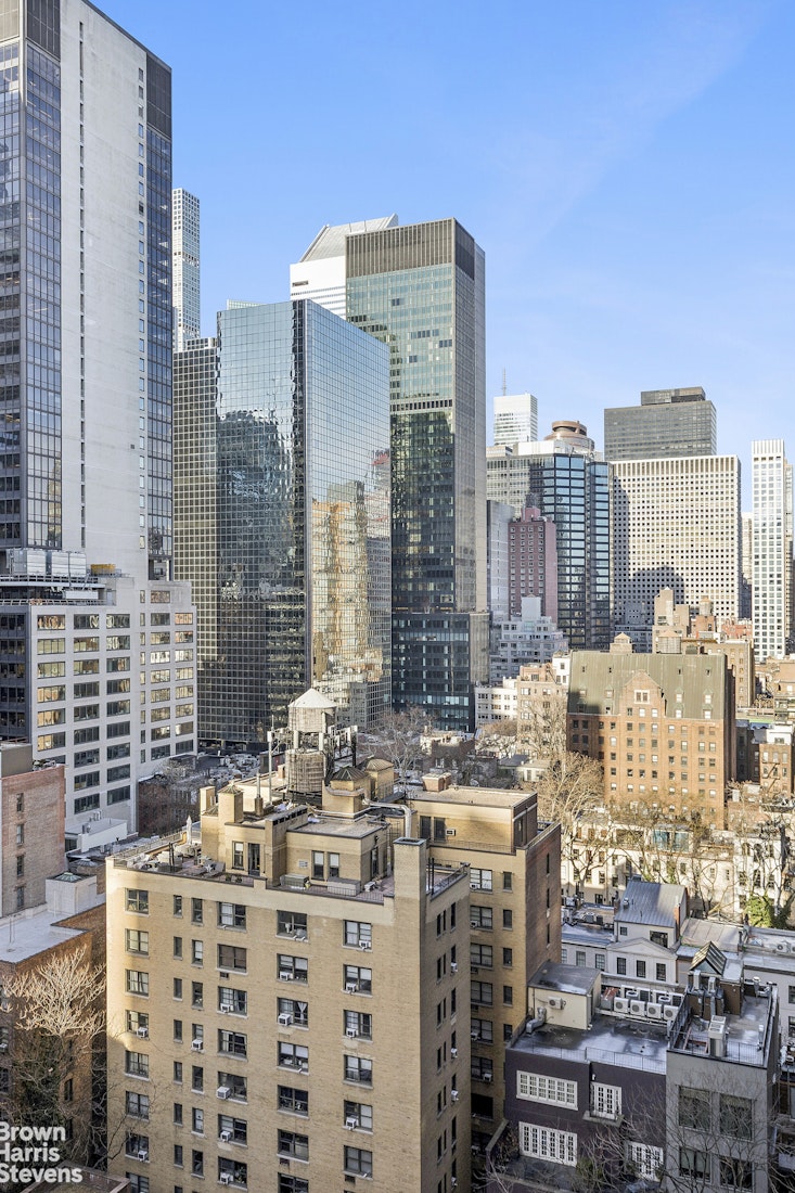 236 East 47th Street 16C Turtle Bay New York NY 10017