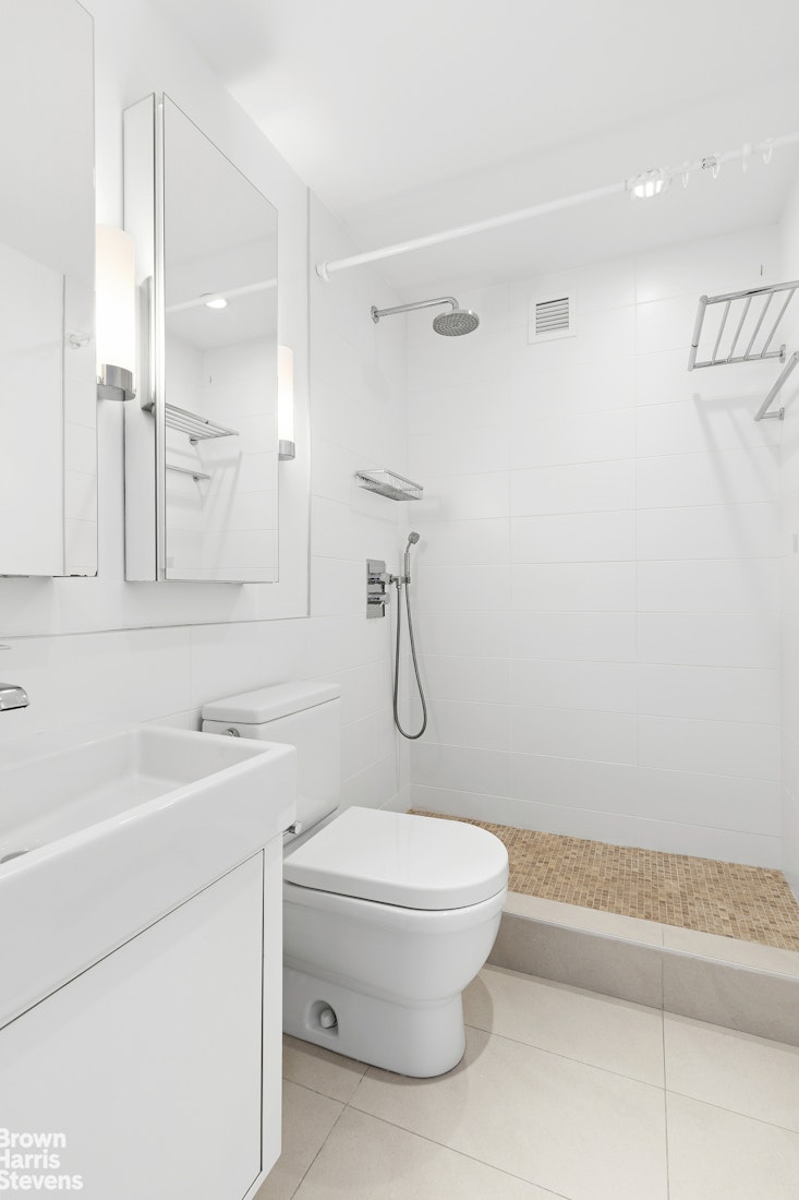 236 East 47th Street 16C Turtle Bay New York NY 10017