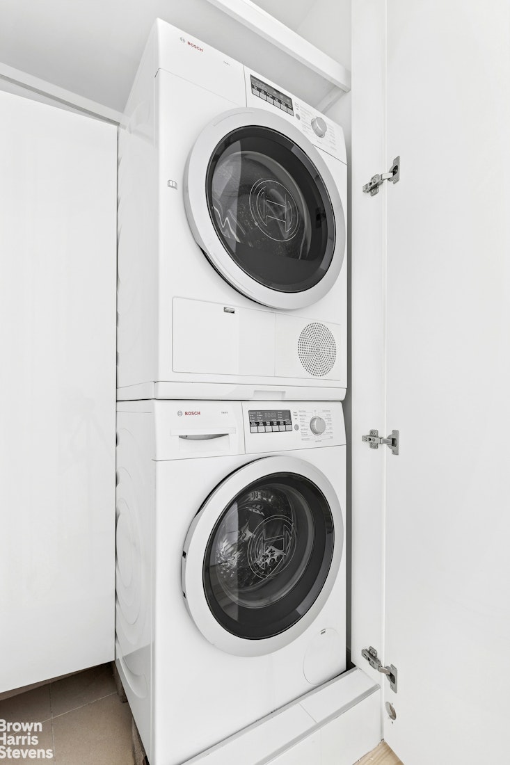 236 East 47th Street 16C Turtle Bay New York NY 10017