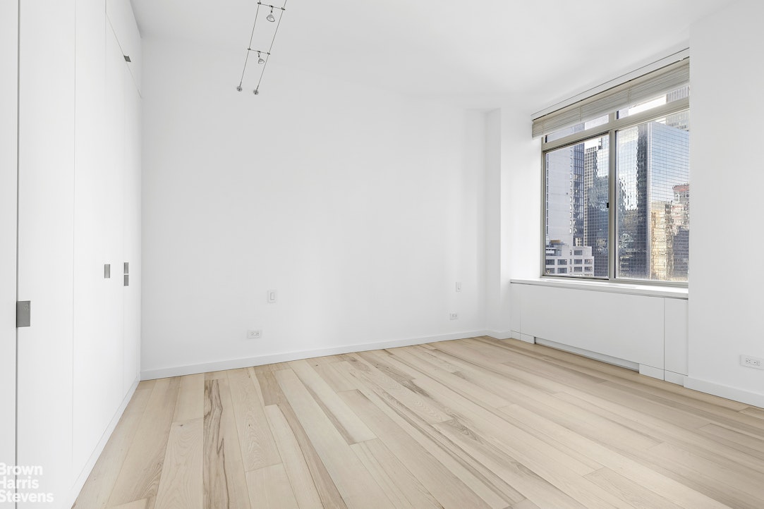 236 East 47th Street 16C Turtle Bay New York NY 10017