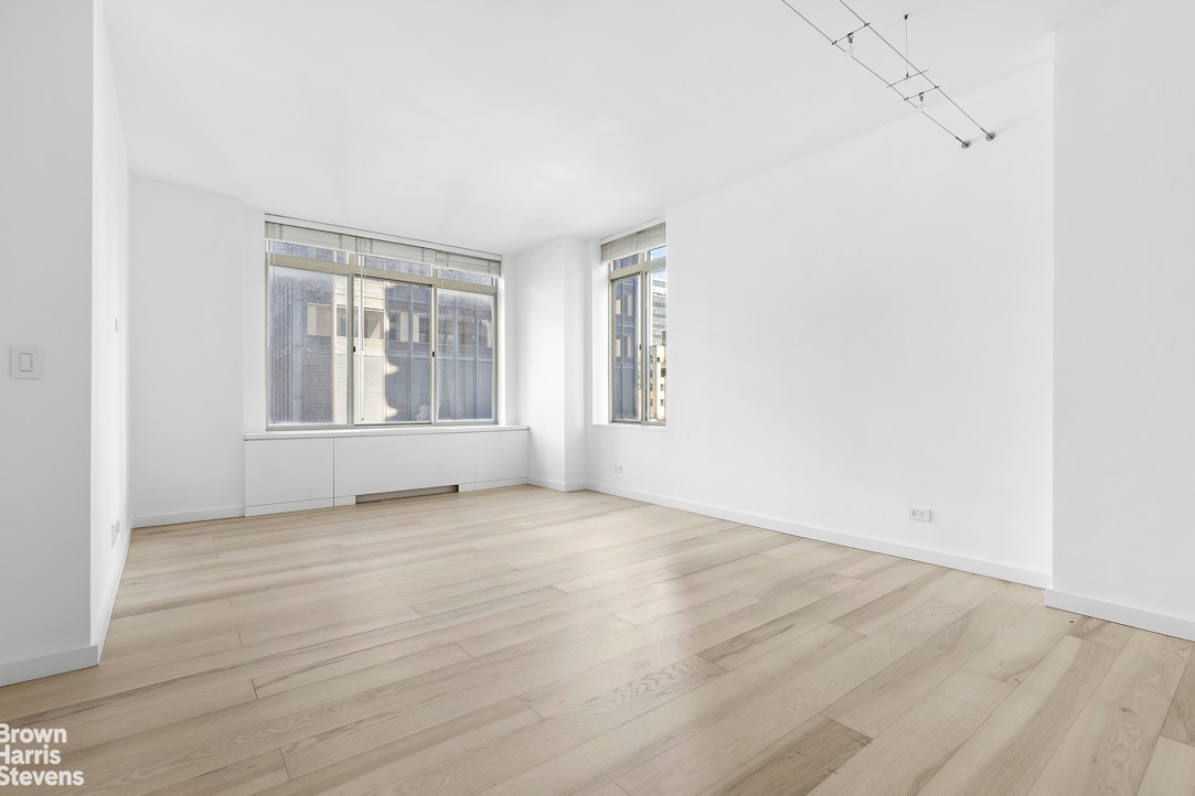 236 East 47th Street 16C Turtle Bay New York NY 10017