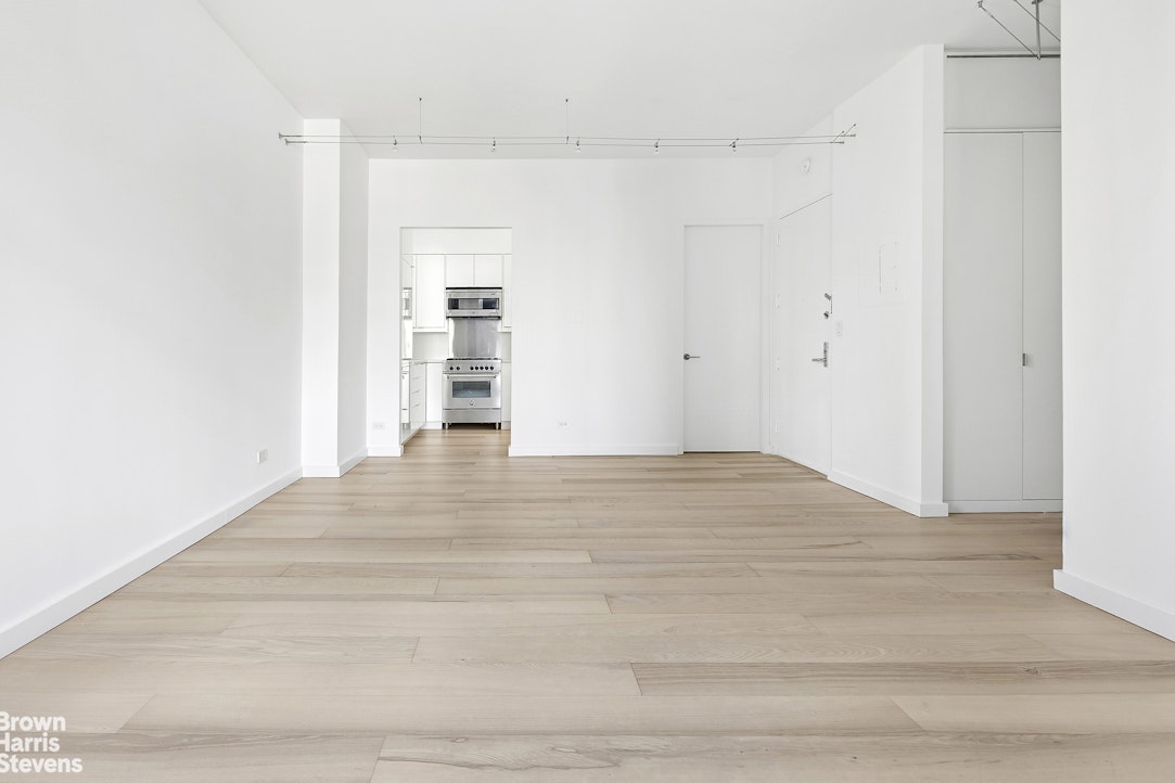 236 East 47th Street 16C Turtle Bay New York NY 10017