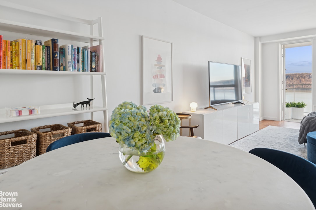 2575 Palisade Avenue 9F Spuyten Duyvil Bronx NY 10463