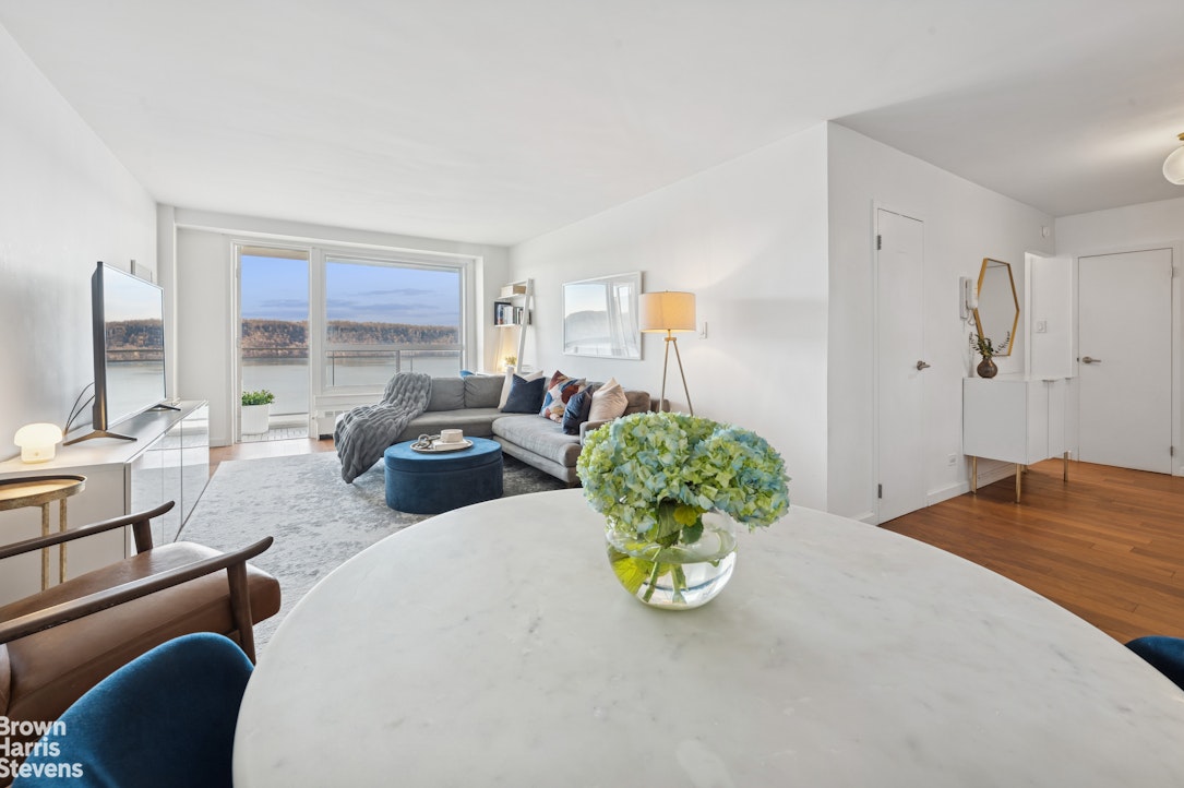 2575 Palisade Avenue 9F Spuyten Duyvil Bronx NY 10463