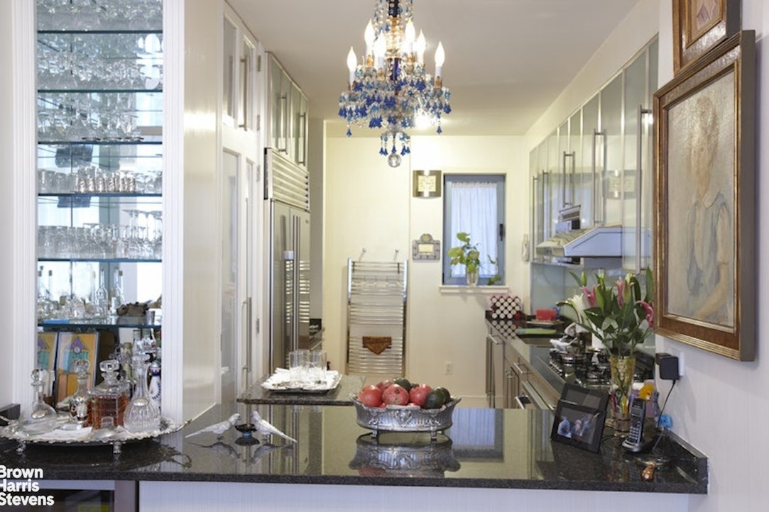 330 East 57th Street Sutton Place New York NY 10022