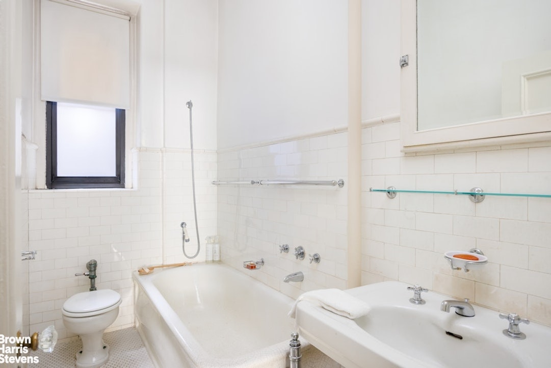 490 West End Avenue Upper West Side New York NY 10024