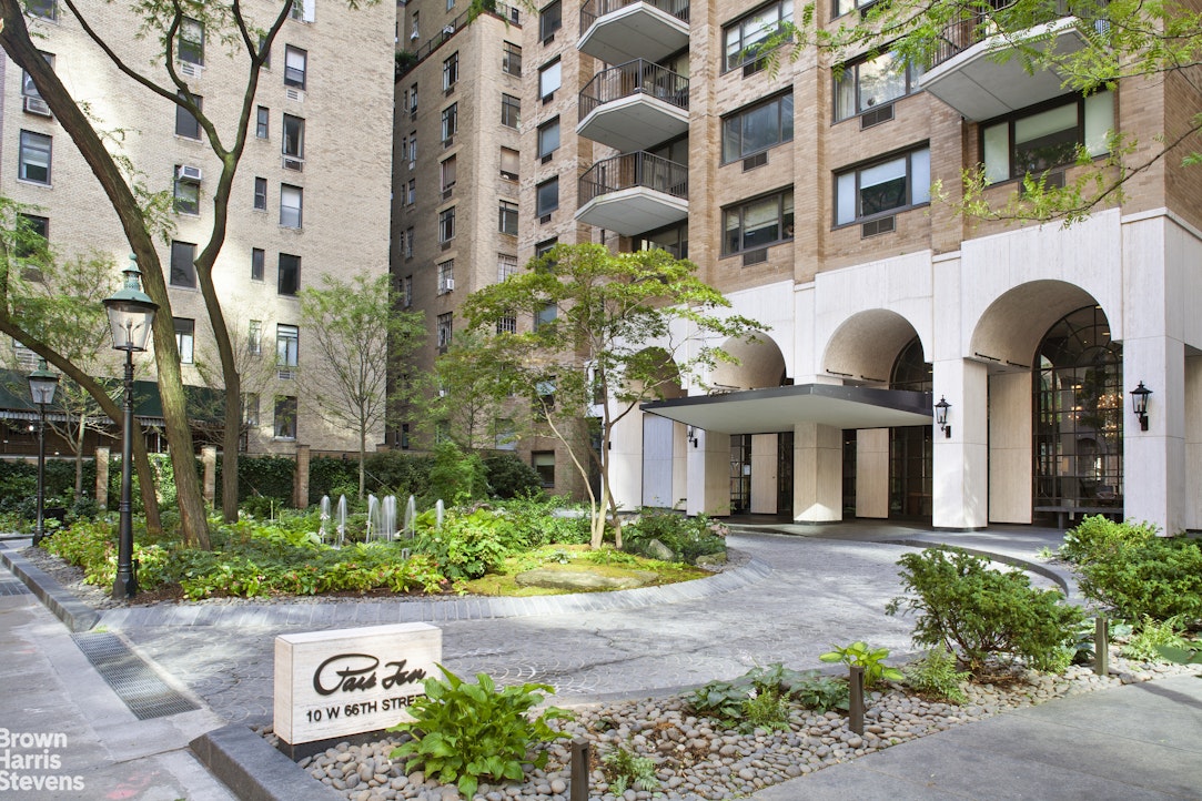10 West 66th Street 28H Lincoln Square New York NY 10023