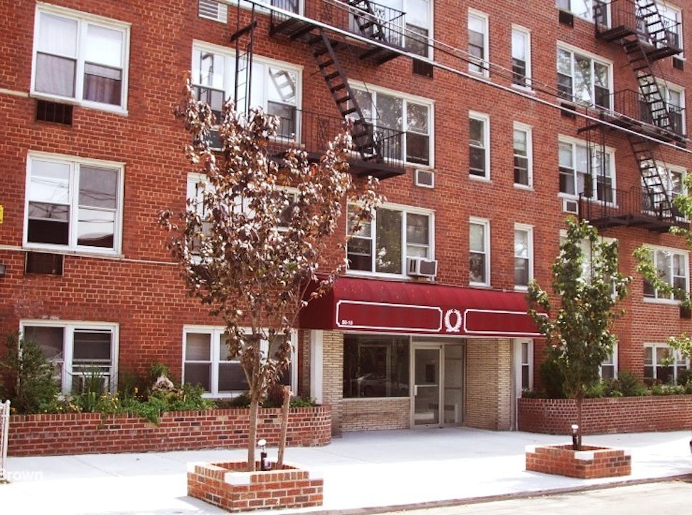 50-15 39th Street 1F Sunnyside Queens NY 11104