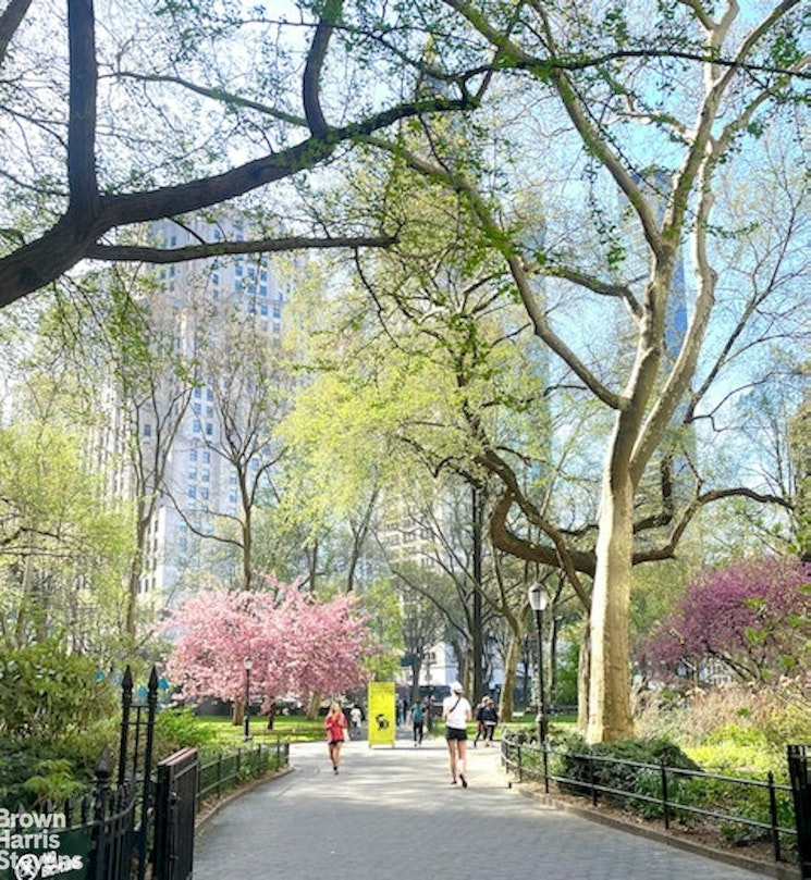 20 East 17th Street Flatiron District New York NY 10003