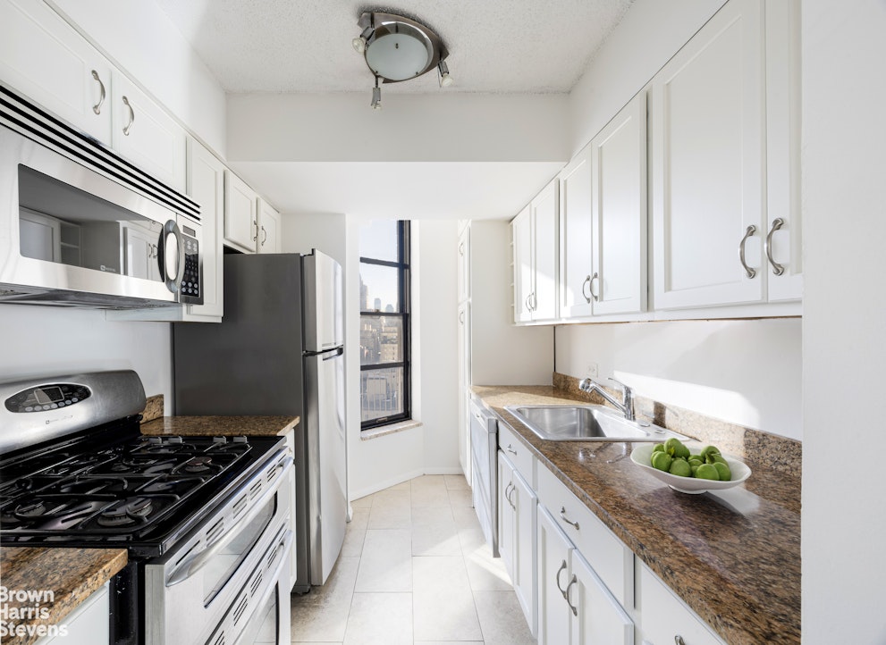 224 East 52nd Street Turtle Bay New York NY 10022