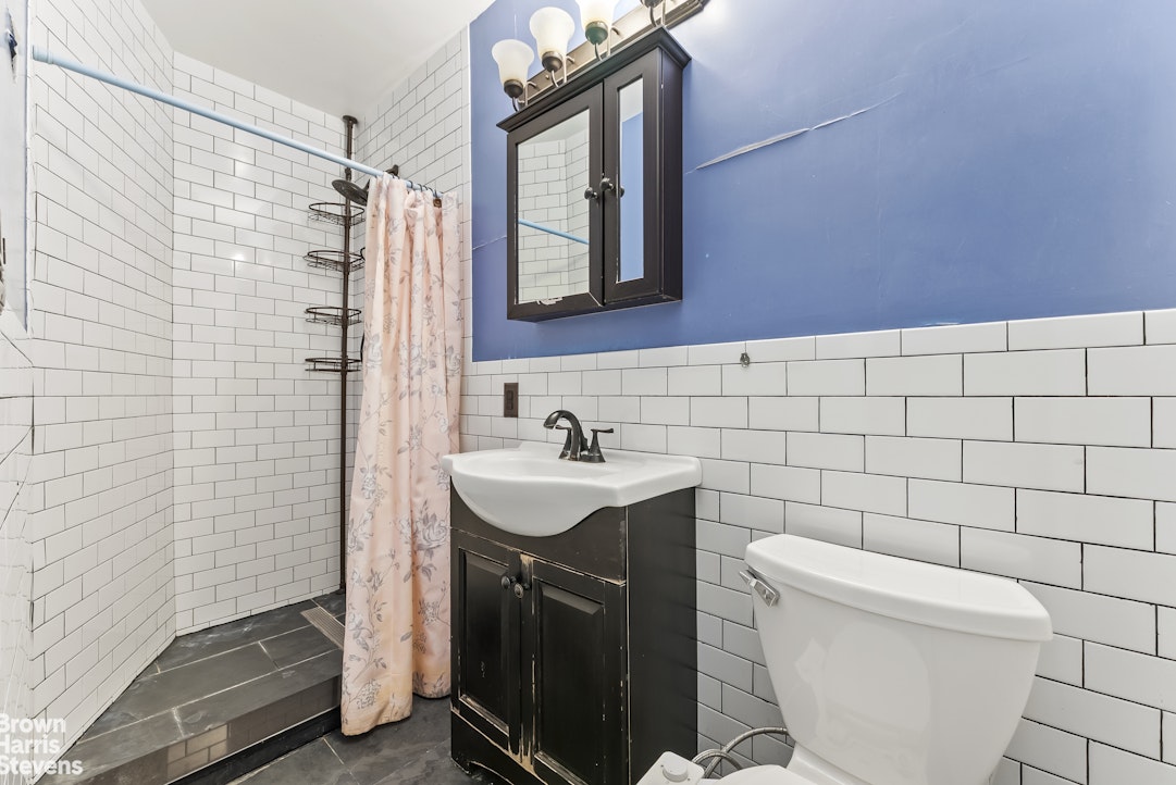 150A Diamond Street Greenpoint Brooklyn NY 11222