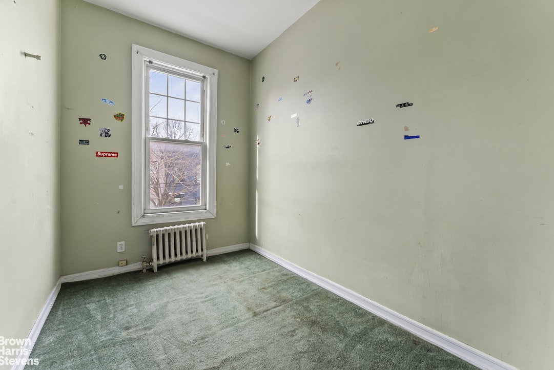 150A Diamond Street Greenpoint Brooklyn NY 11222