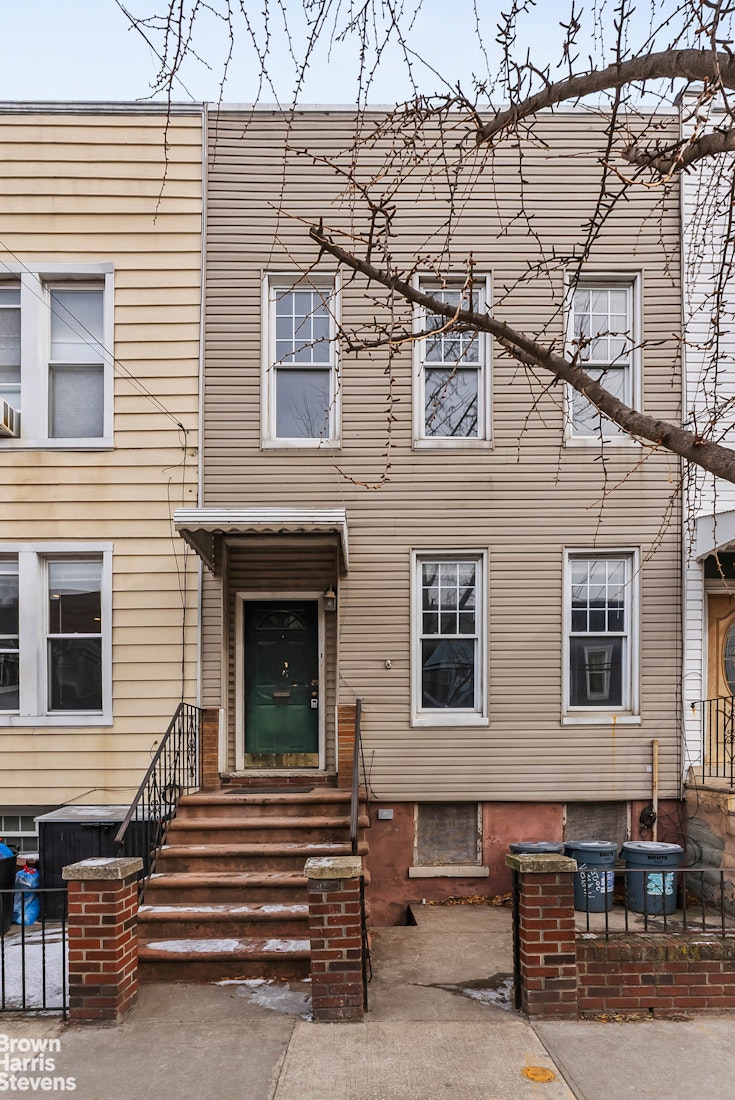 150A Diamond Street Greenpoint Brooklyn NY 11222