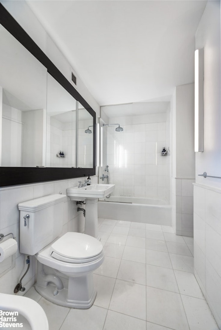 301 West 57th Street 30B Clinton New York NY 10019