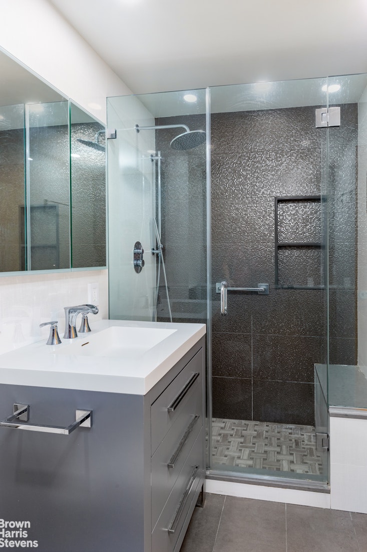 400 East 56th Street 27H Sutton Place New York NY 10022