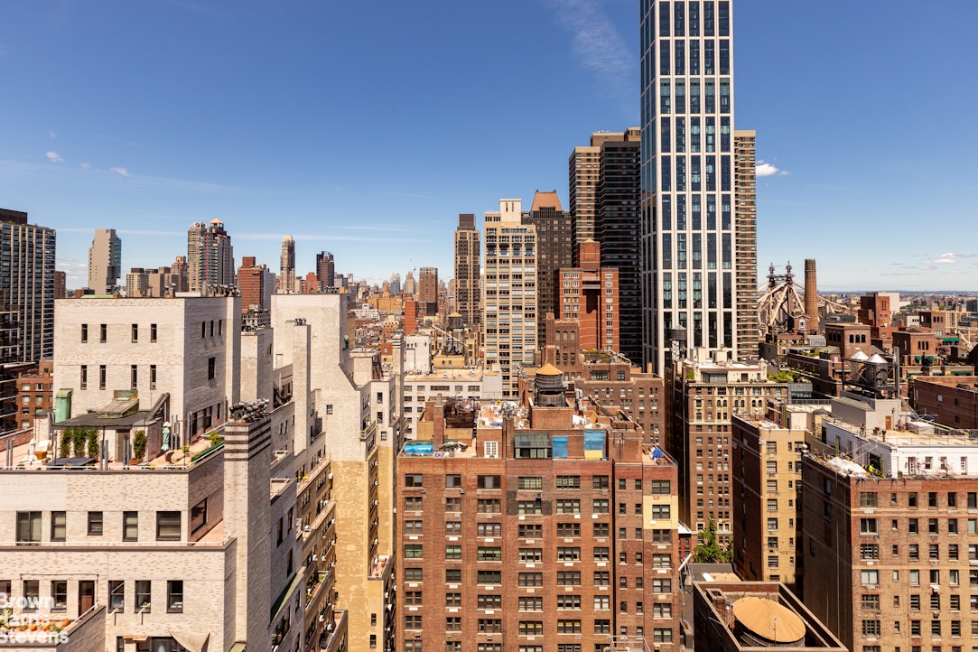 400 East 56th Street 27H Sutton Place New York NY 10022