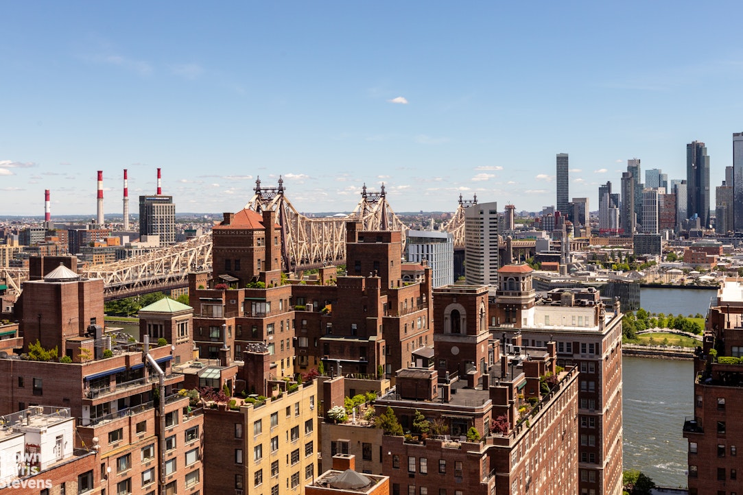 400 East 56th Street Sutton Place New York NY 10022