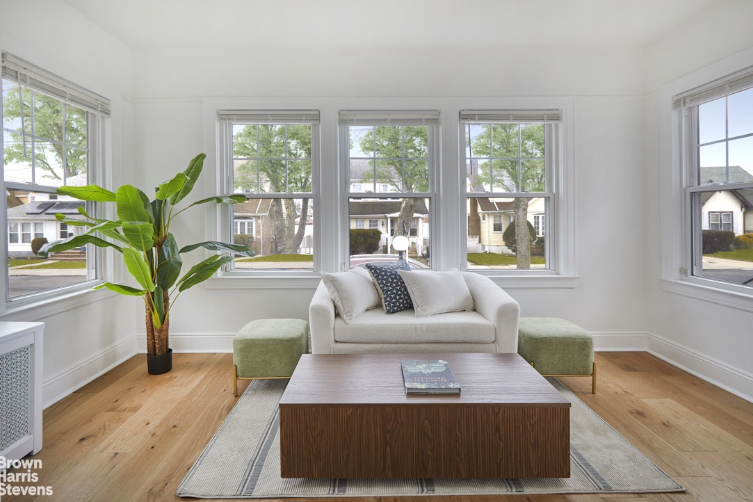 185-16 Galway Avenue Hollis Queens NY 11412