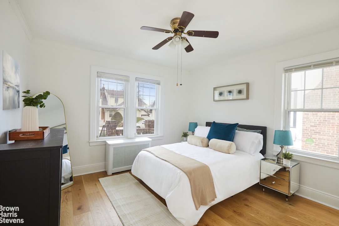 185-16 Galway Avenue Hollis Queens NY 11412