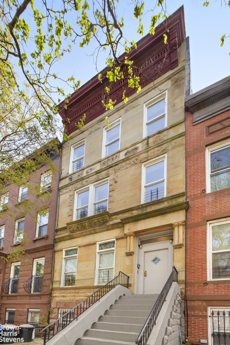 418 Macon Street Bedford Stuyvesant Brooklyn NY 11233