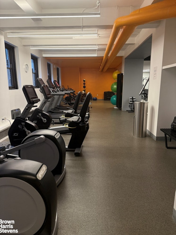 1095 Park Avenue 8B Carnegie Hill New York NY 10128