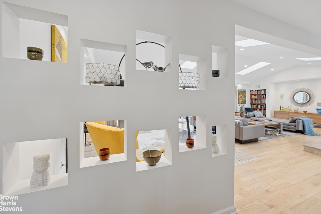 383 West 254th Street North Riverdale Bronx NY 10471