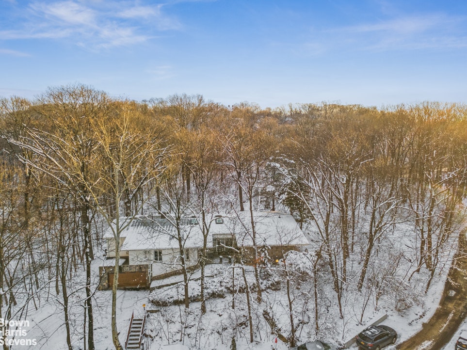 383 West 254th Street North Riverdale Bronx NY 10471